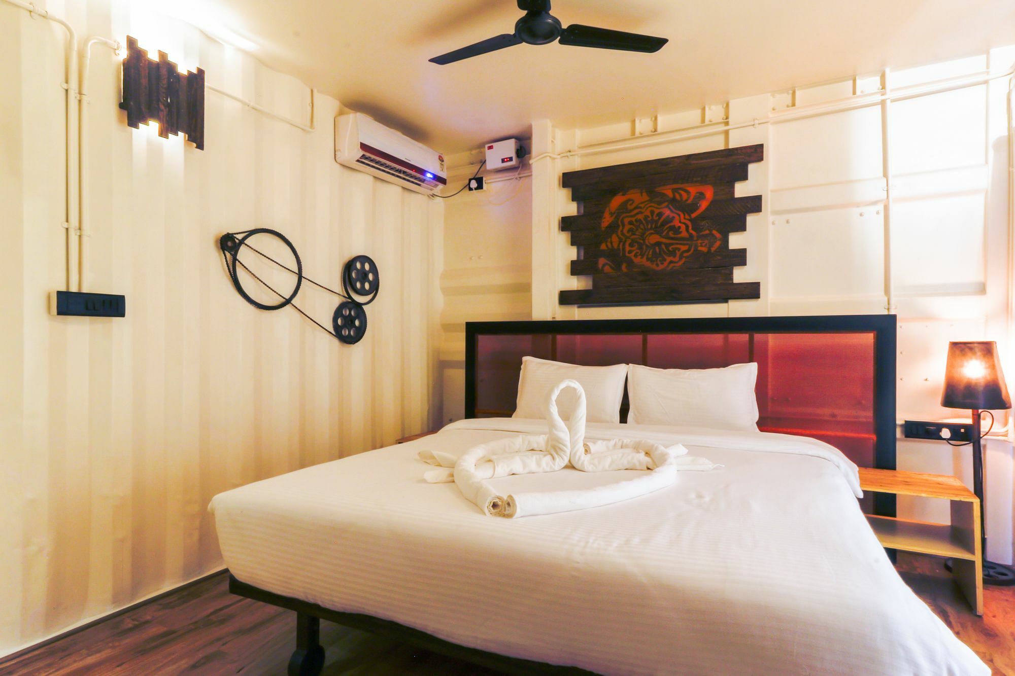 Beach Box Hotel Baga Gosavvy Collection Eksteriør bilde